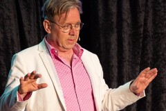 2024_SFS_Poetry_Slam-14-von-28_qua