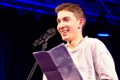 2024_Poetry-Slam-Maerz-27-von-36_Oliver-Horn